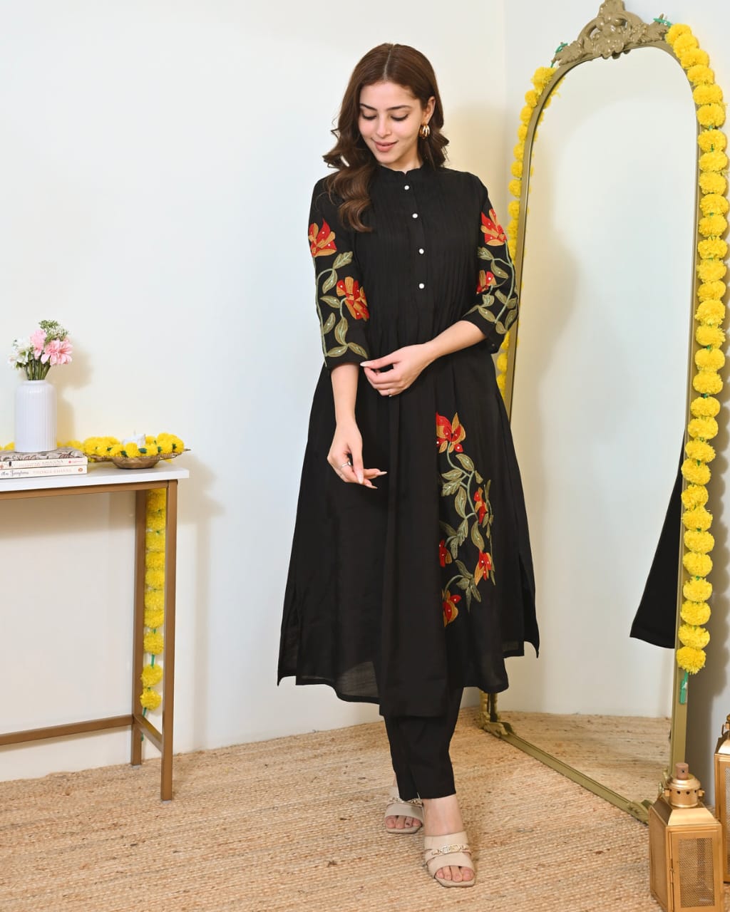 Embroidered Straight Kurta